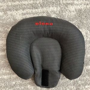 NWOT Diono Radian RXT Grey Mesh Newborn Head Support Cushion